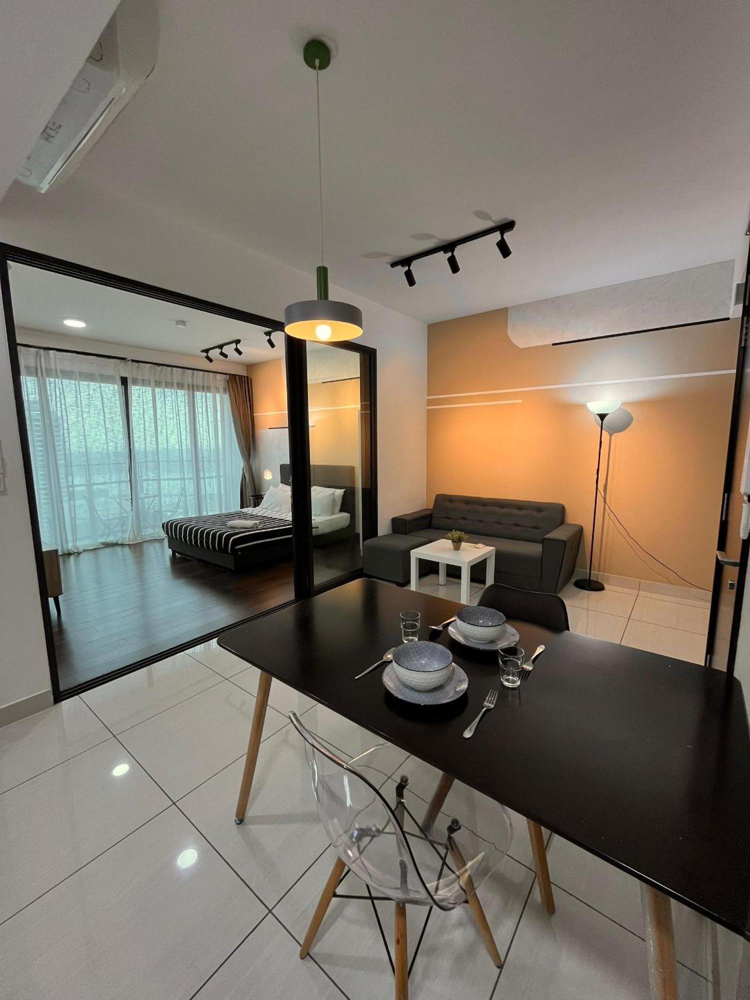 Almas Puteri Harbour Nusajaya Suite Room Exclusive Room 5 Min To Legoaland By Homespace Nusajaya (Iskandar Puteri) Exterior foto